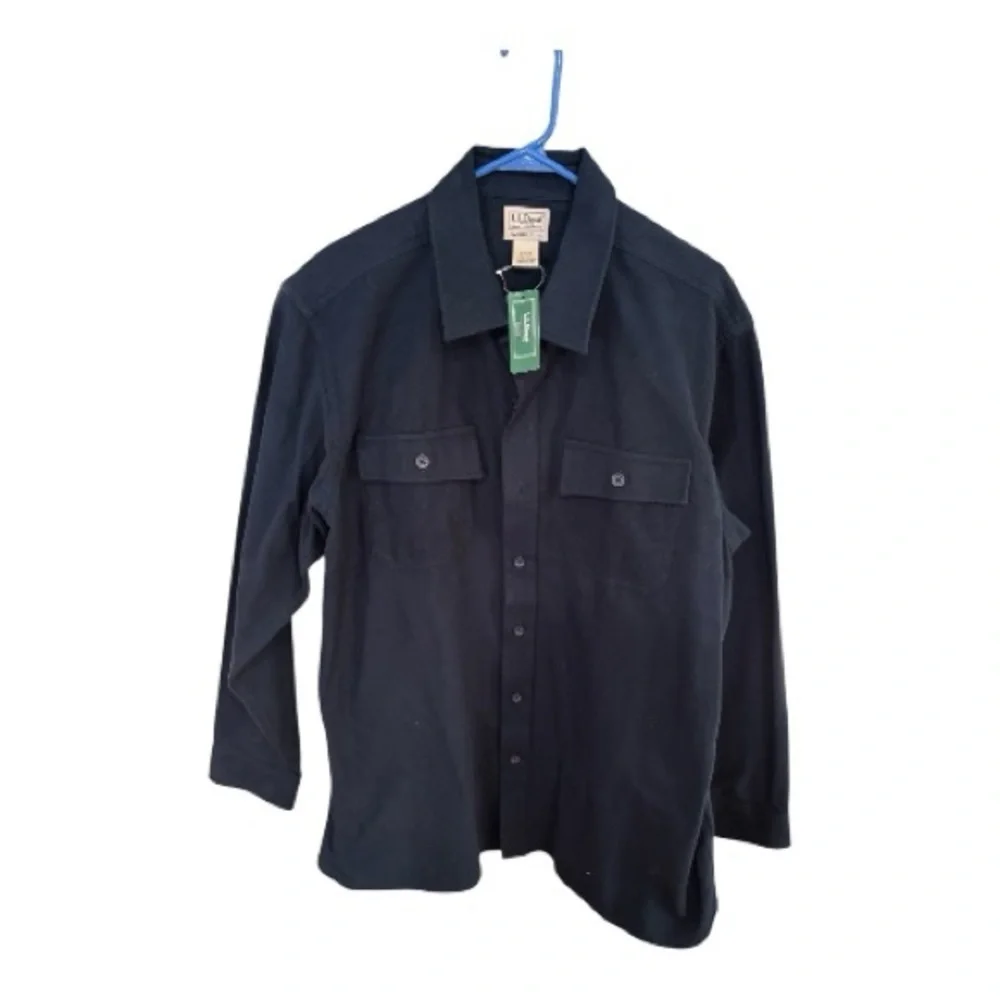 L.L. Bean Men's Dark Blue Chamois Slightly Fitted Men’s XL - Picture 3 of 5